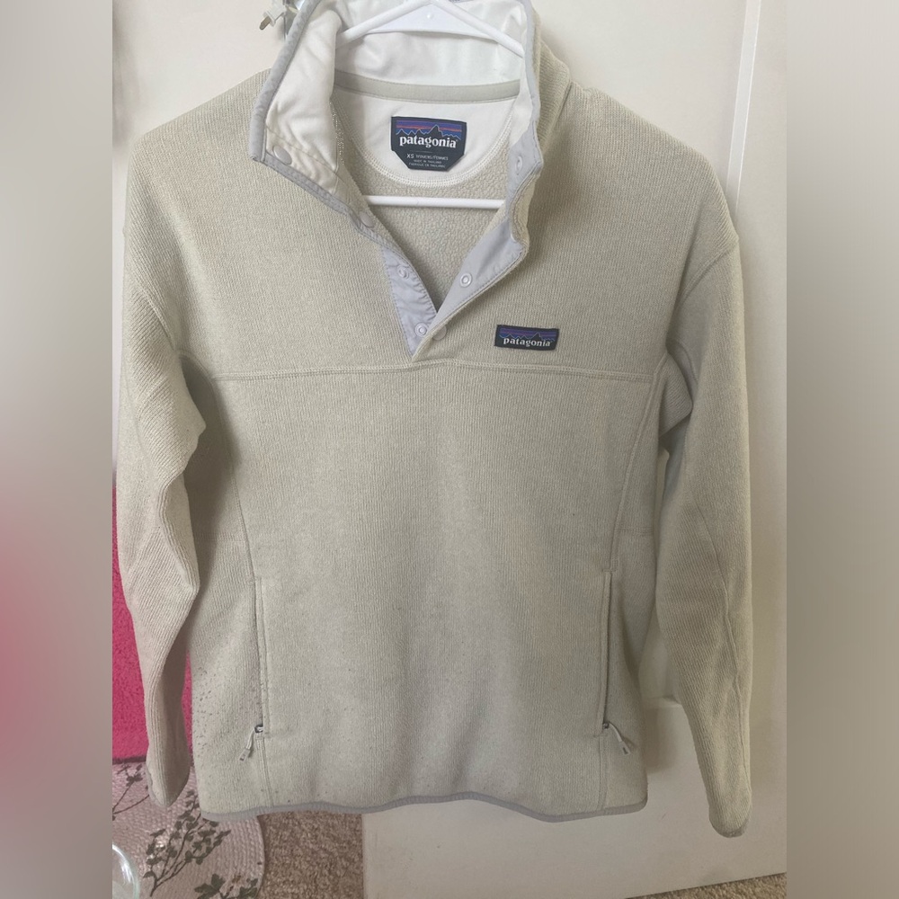 Patagonia white fleece sweater